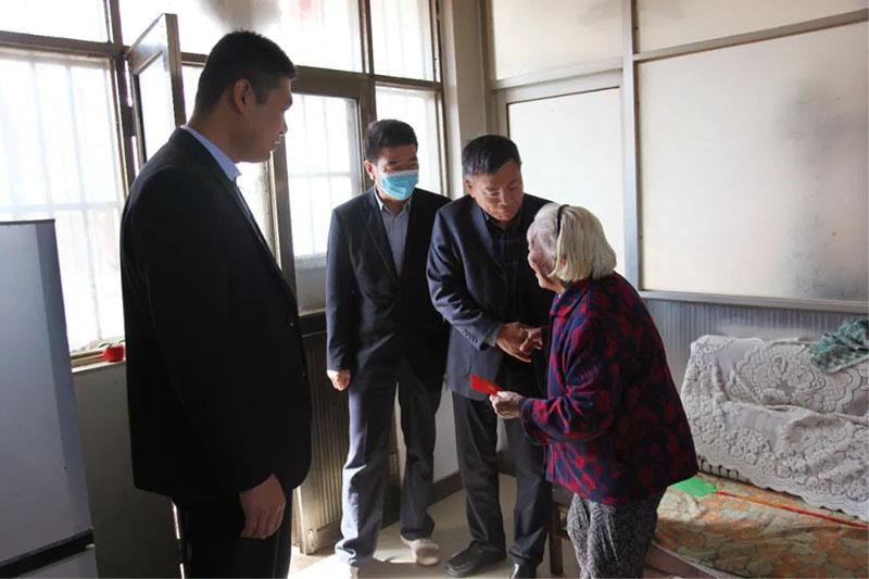 九九敬老行,关爱传真情 | 泓达生物走访慰问高龄老人