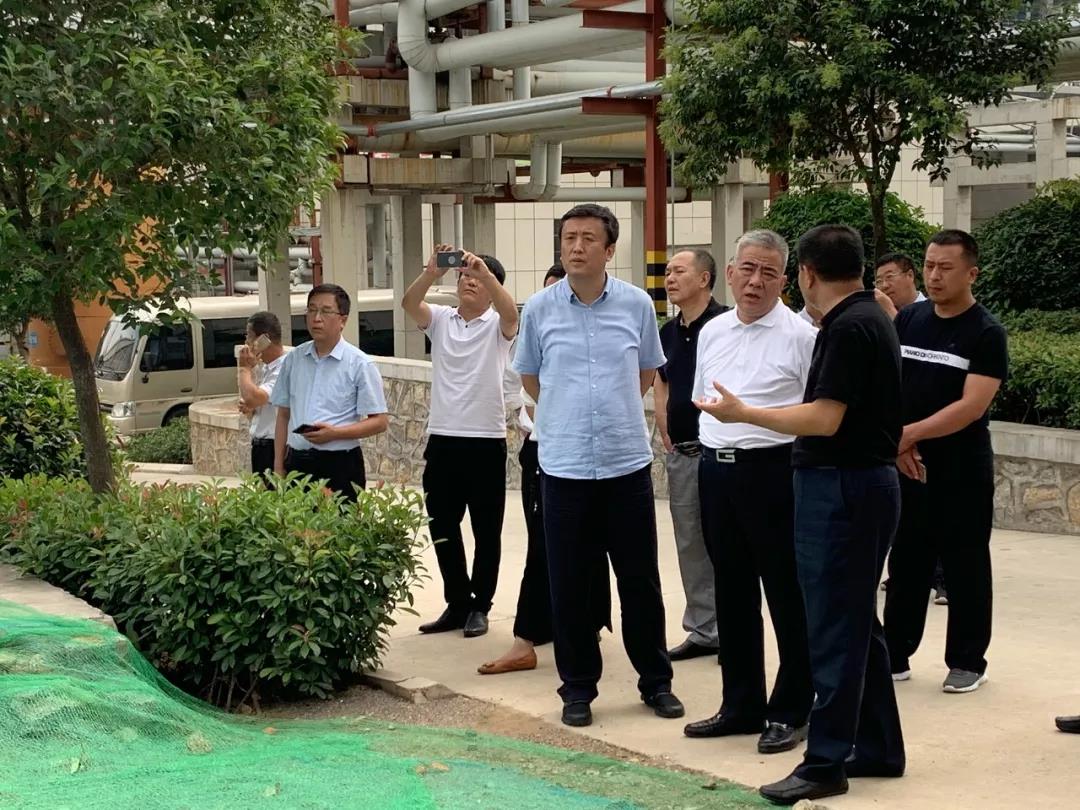 山西省晋中市副市长郭建文一行到泓达集团参观考察