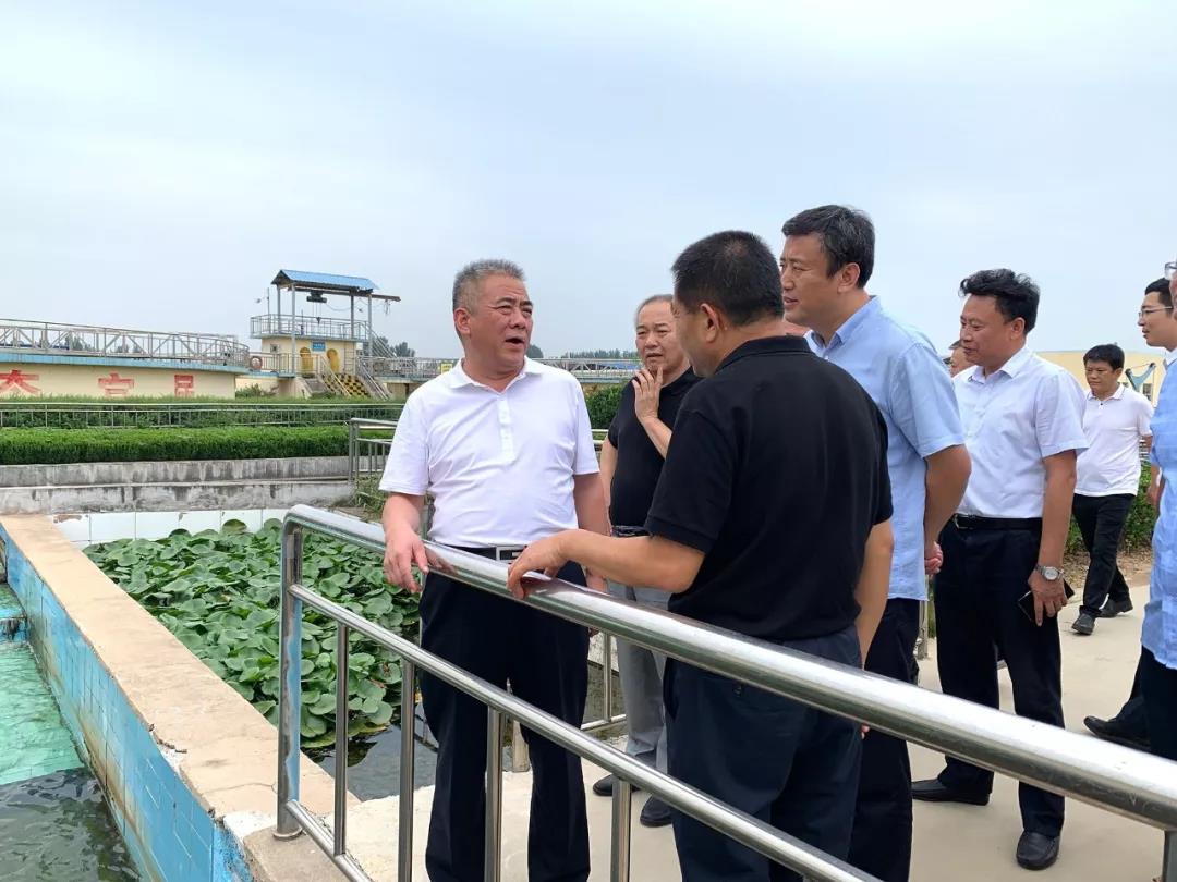 山西省晋中市副市长郭建文一行到泓达集团参观考察
